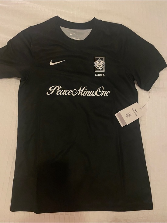 Nike Other - Nike Peace Minus One x Korea Tee